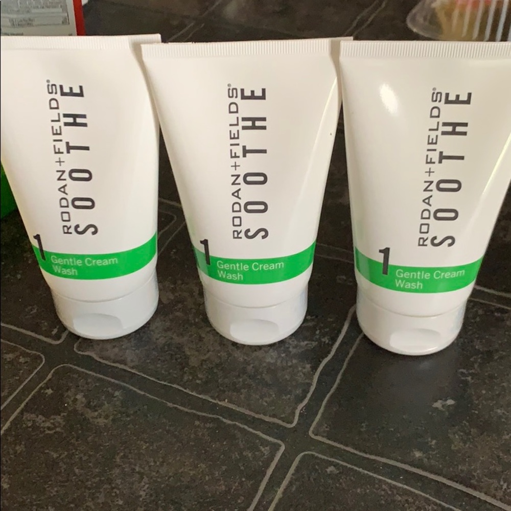 Roda n and Fields Soothe